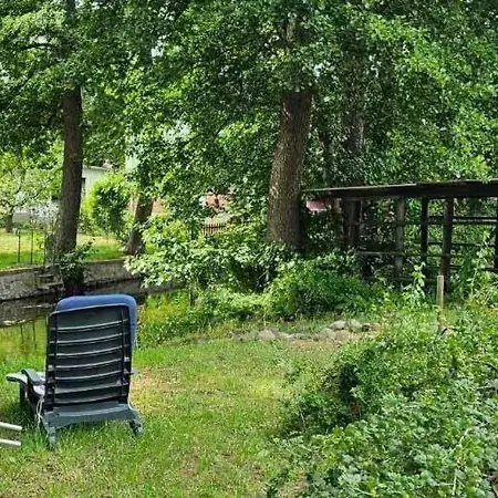 Guest house Einzelzimmer Am Hegensteinbach Ravensbruck